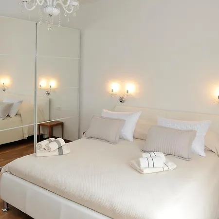 Apartman St Lux Split
